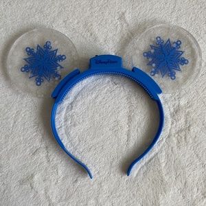 Light Up Snowflake Mickey Ears Headband